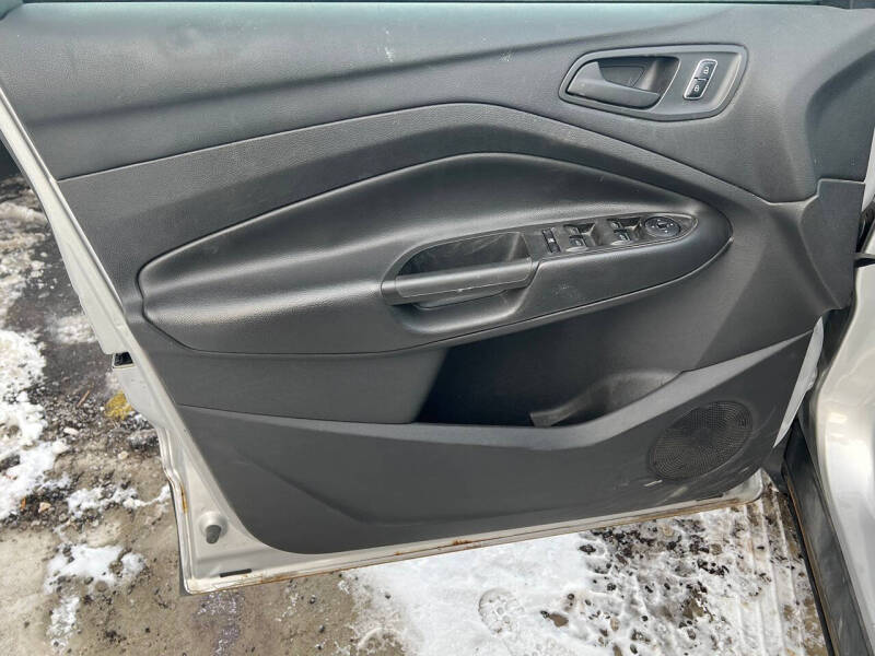 2014 Ford Escape S