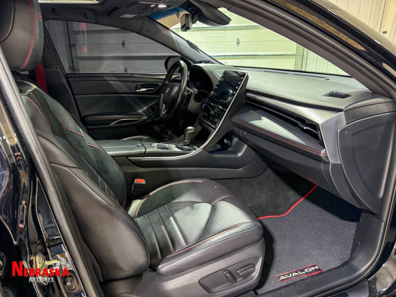 2020 Toyota Avalon TRD