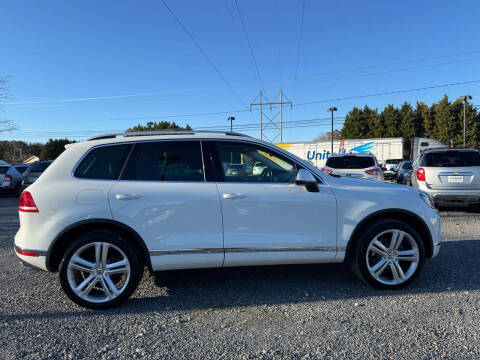 2017 Volkswagen Touareg V6 Executive