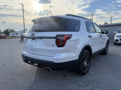 2017 Ford Explorer Sport