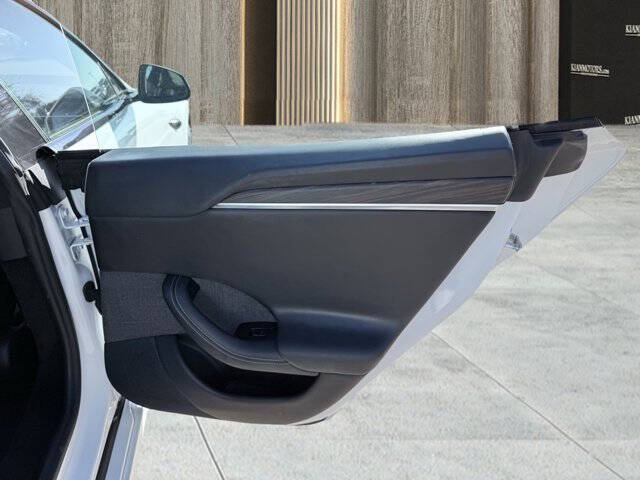 2021 Tesla Model S Long Range