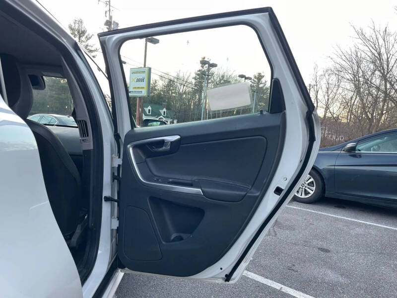 2016 Volvo XC60 T5 Drive-E