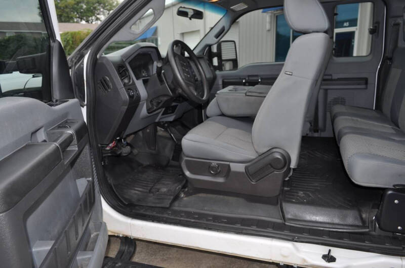 2014 Ford F-250 Super Duty XL