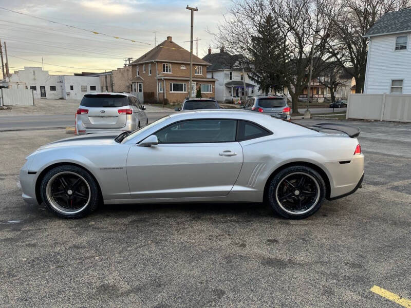 2014 Chevrolet Camaro 1LT photo 2