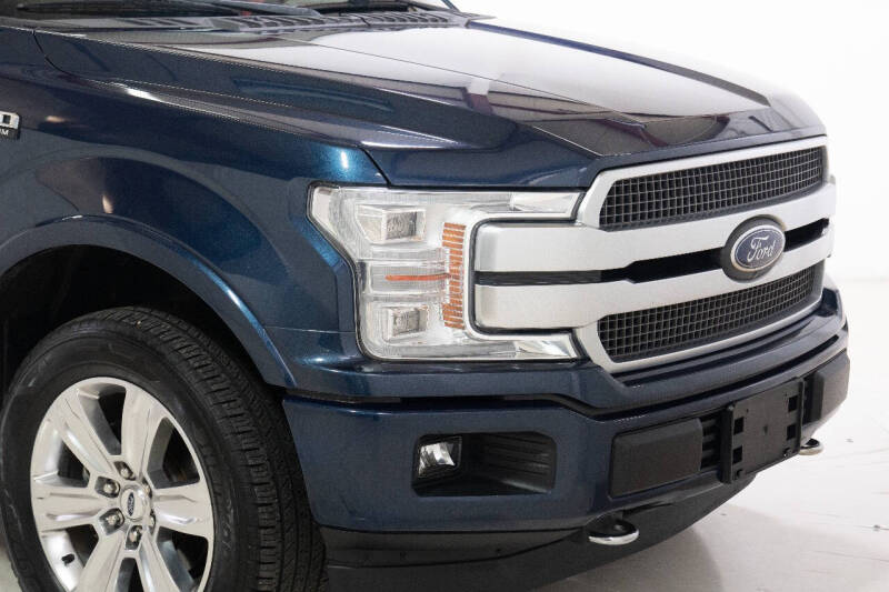 2019 Ford F-150 Platinum photo 9