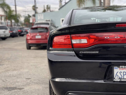 2011 Dodge Charger SE