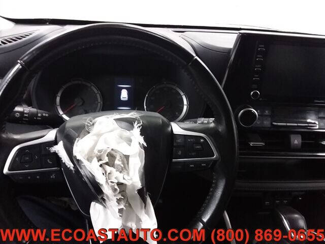 2020 Toyota Highlander LE