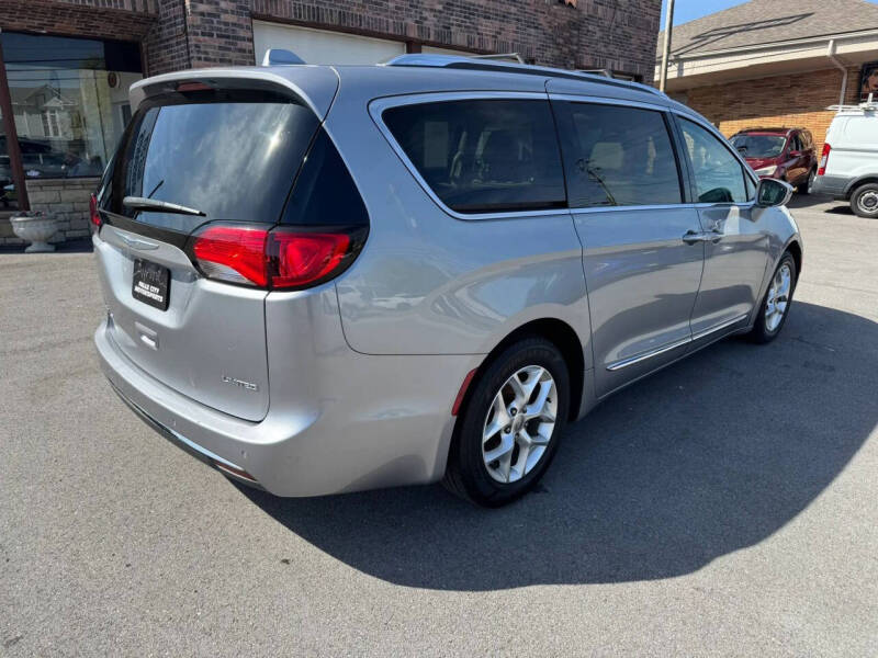2020 Chrysler Pacifica