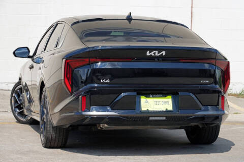 2025 Kia K4 GT-Line