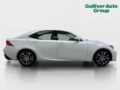 2019 Lexus IS 300