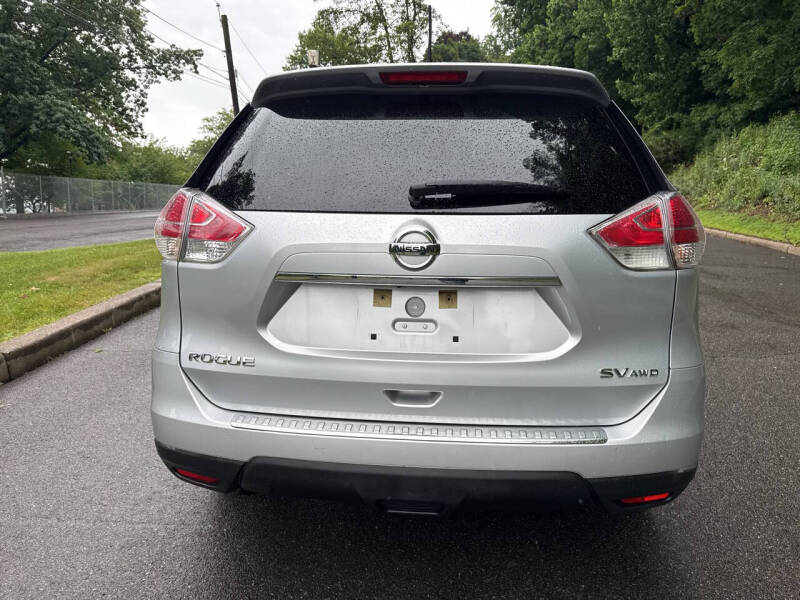 2015 Nissan Rogue S