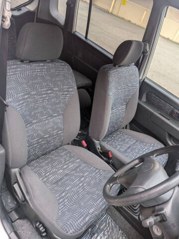 2000 Mitsubishi TOPPO BJ-R