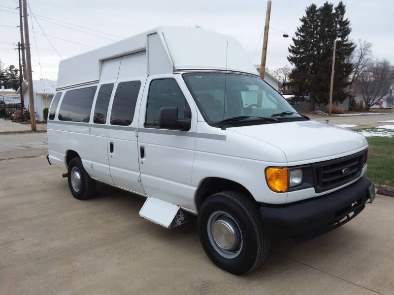 2006 Ford E-Series E-350 SD