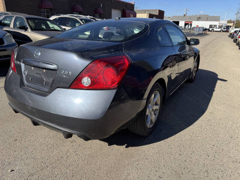 2008 Nissan Altima S photo 6