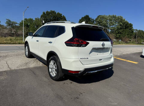 2020 Nissan Rogue SV