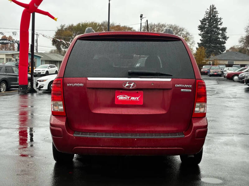 2007 Hyundai Entourage