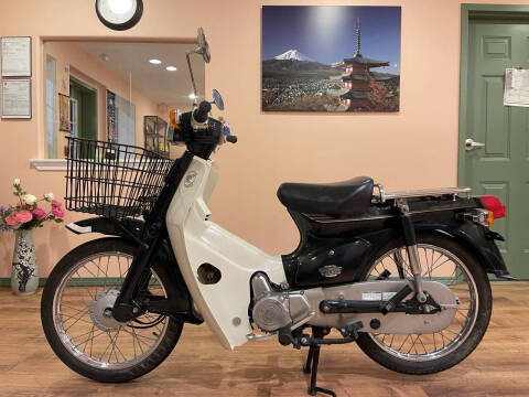 1998 Honda Super Cub Custom C90E