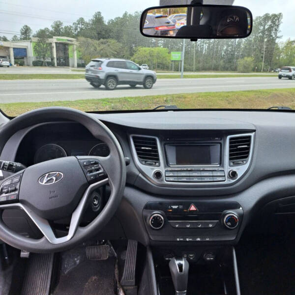 2017 Hyundai Tucson SE