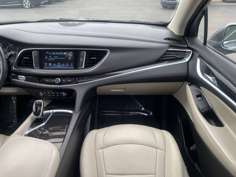 2019 Buick Enclave Essence