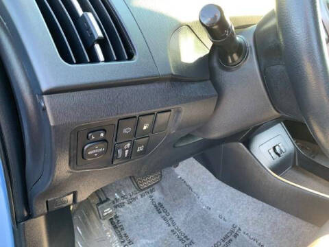 2012 Toyota Prius Plug-in Hybrid Advanced