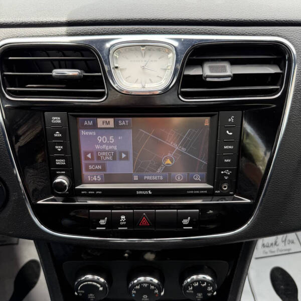 2013 Chrysler 200 Limited