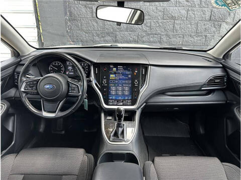 2023 Subaru Outback Premium
