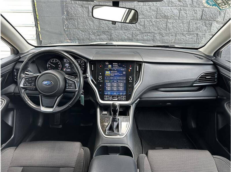 2023 Subaru Outback Premium