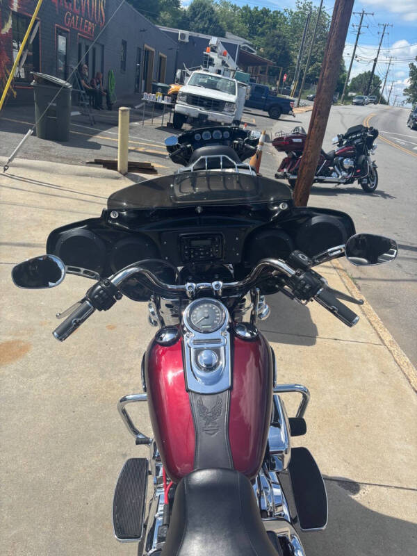 2015 Harley-Davidson Dyna Switchback FLD-103