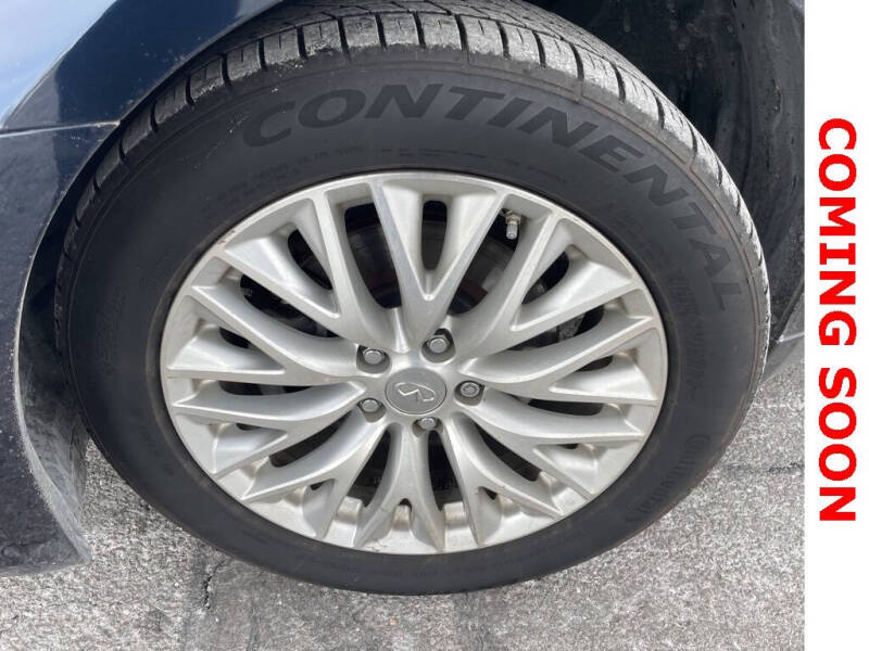 2016 Infiniti Q70L 3.7