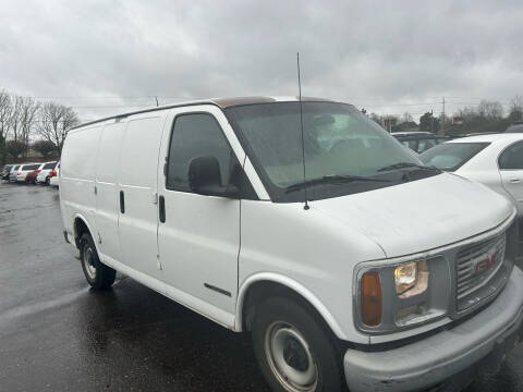 2001 GMC Savana for sale at Blue Line Auto Group in Portland OR