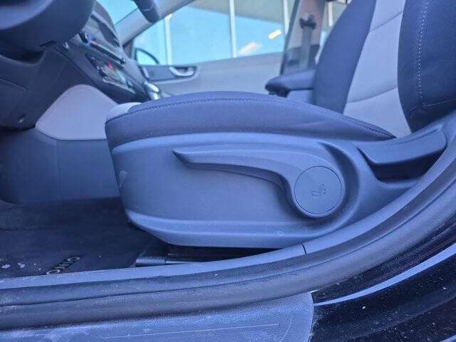 2019 Hyundai Ioniq Hybrid Blue