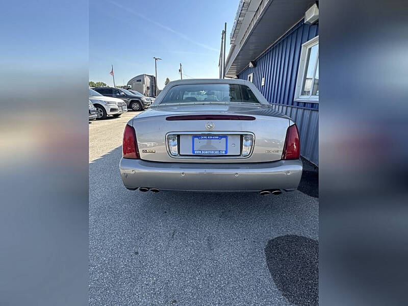 2004 Cadillac DeVille DHS