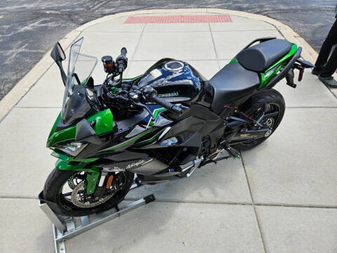2023 Kawasaki Ninja 1000SX