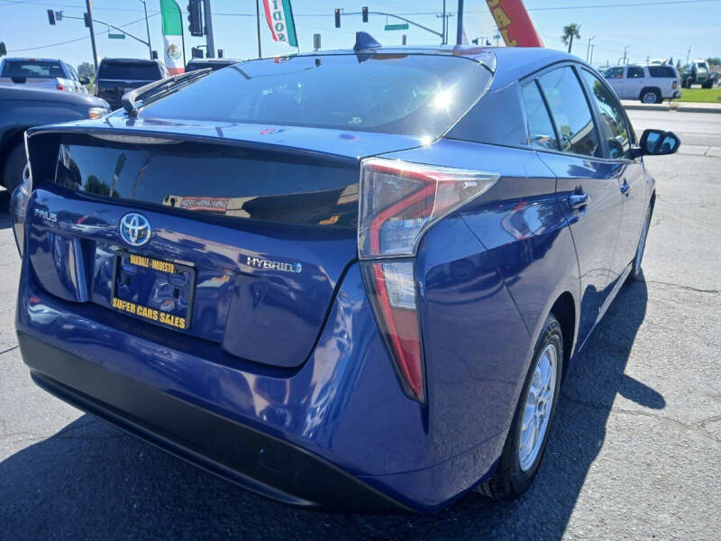 2016 Toyota Prius Four