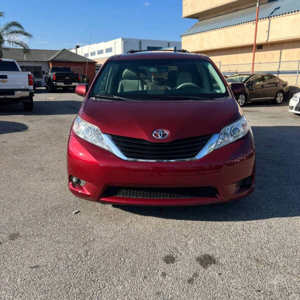 2013 Toyota Sienna
