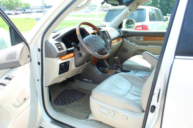 2003 Lexus GX 470