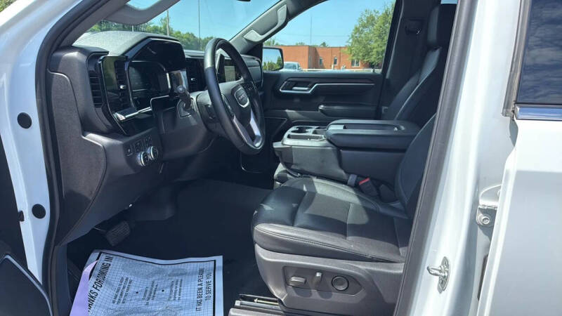 2025 GMC Sierra 1500