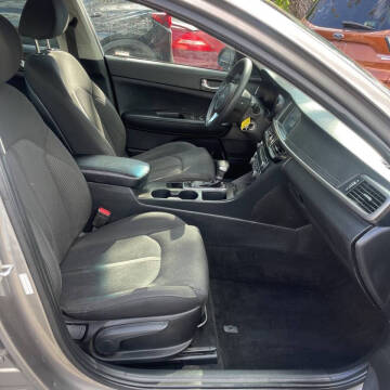 2018 Kia Optima LX