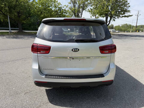 2019 Kia Sedona L
