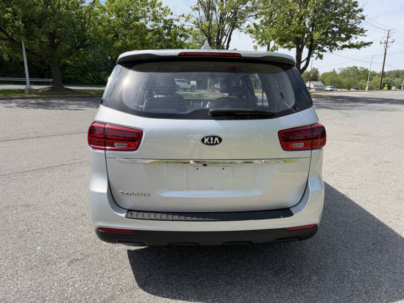 2019 Kia Sedona L