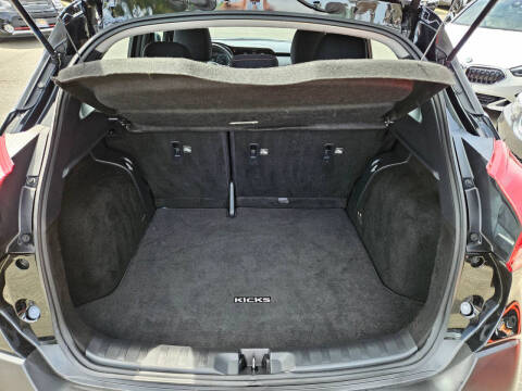 2018 Nissan Kicks SR