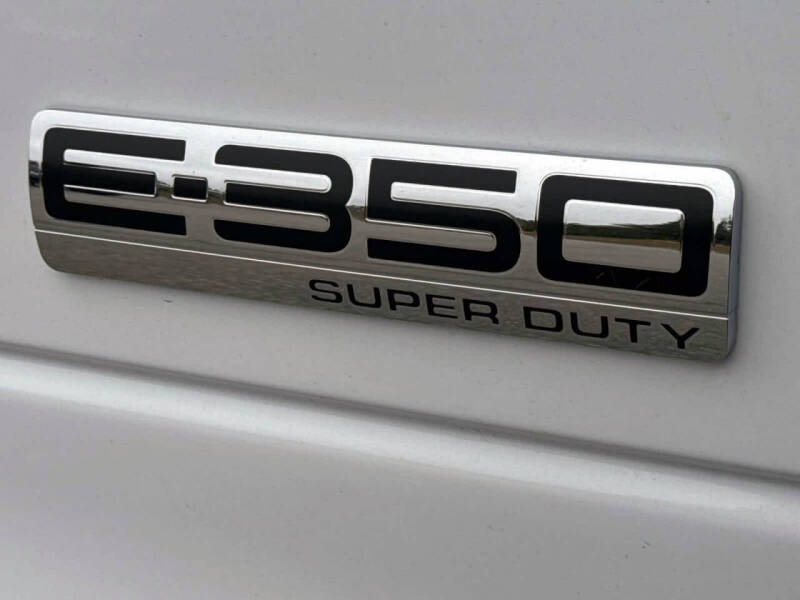 2027 Ford E-Series