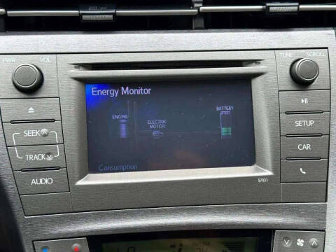 2015 Toyota Prius Two