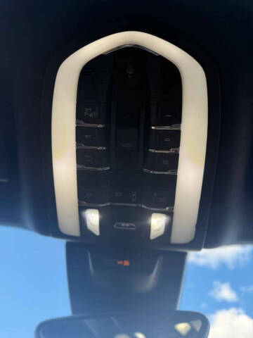 2018 Porsche Macan S