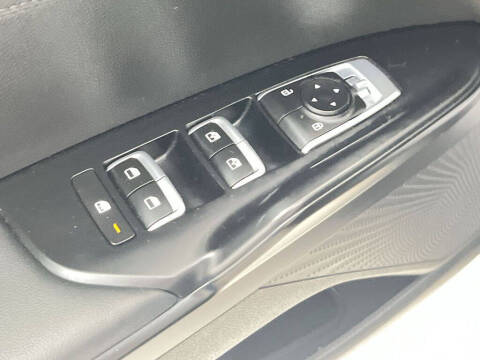 2023 Kia K5