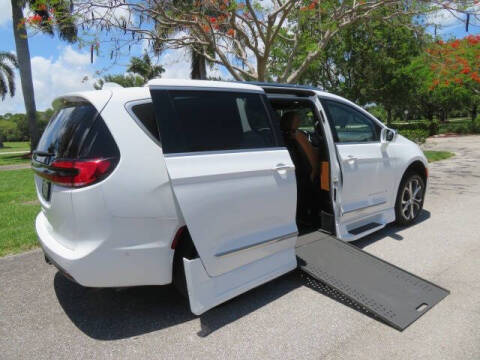 2022 Chrysler Pacifica Pinnacle