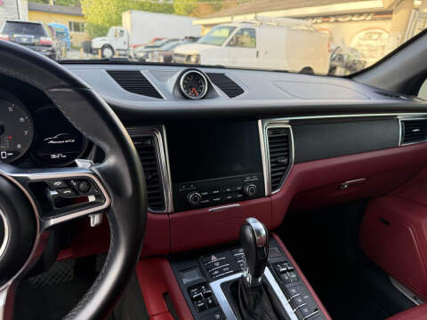 2018 Porsche Macan GTS