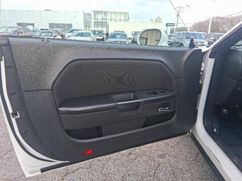2014 Dodge Challenger SXT