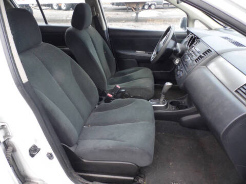 2012 Nissan Versa 1.8 SL