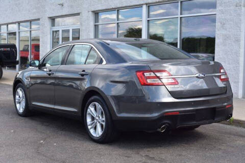 2017 Ford Taurus SEL